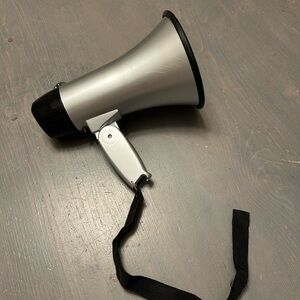 Megaphone siren